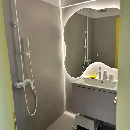 The Big Blue Appartement